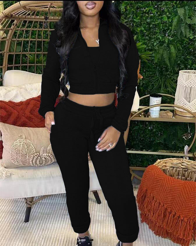 EMPIRE Cropped Top And Drawstring Pants