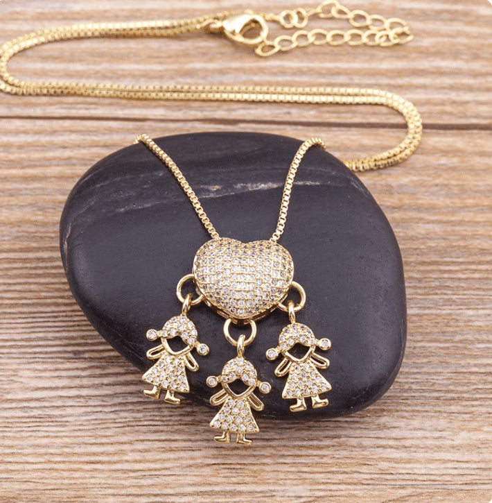 Fashion Jewelry Cubic Zirconia Family Pendant Necklace Chain Jewelry