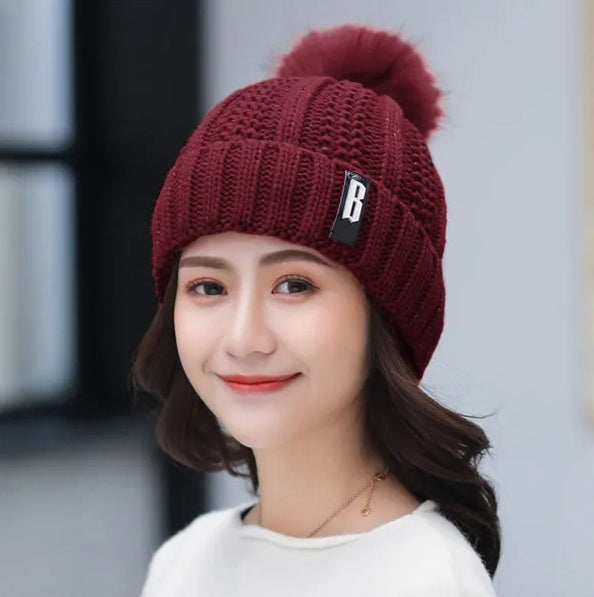 EMPIRE Winter Beanie Hat Scarf Set