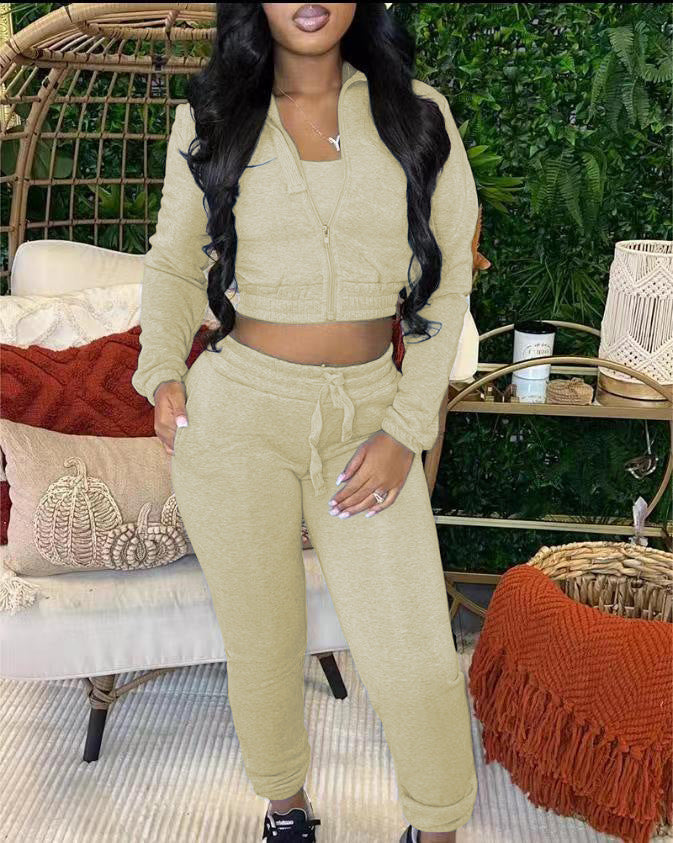 EMPIRE Cropped Top And Drawstring Pants