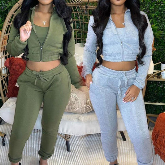 EMPIRE Cropped Top And Drawstring Pants